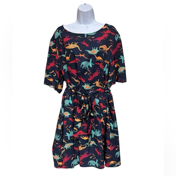 SHEIN Dresses & Skirts - NWOT SHEIN 3XL Dinosaur dress with belt